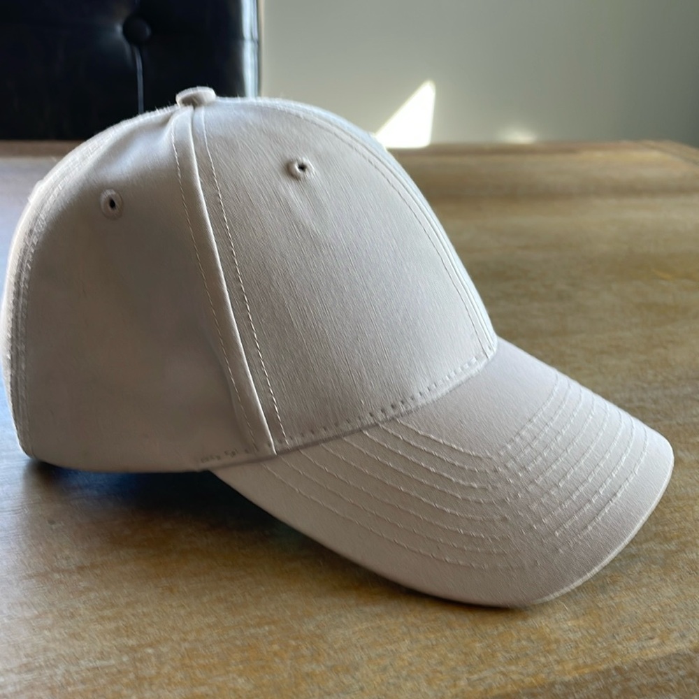 Golden by tna baseball hat